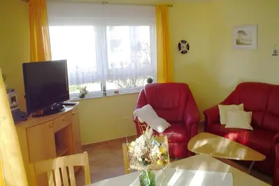 Image de High-quality furnished vacation apartment directly on the Baltic Sea beach! - Residence at