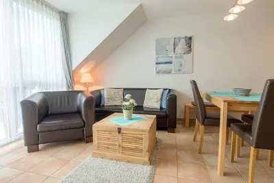 Image de High-quality furnished vacation apartment directly on the Baltic Sea beach! - Residence at