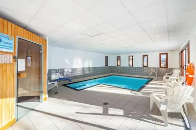 Image de Agréable appartement avec internet, piscine, Tv, balcon, animaux admis et parking