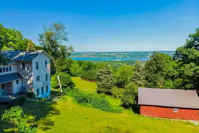 Image de Spectacular Views w/ Deck, Fire Pit, & Game Room!
