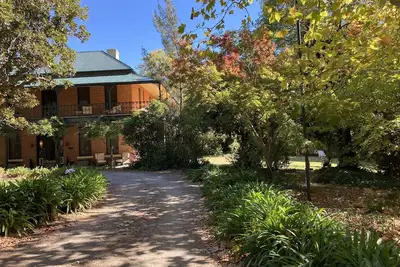 Image de 1863 Georgian Mansion in Victoria's North East (pet friendly)