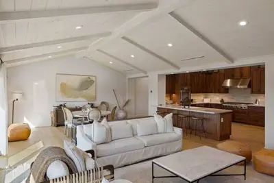 Image de Casa Del Sol: New Three Bed 3 Bath overlooking Mpcc Fairway