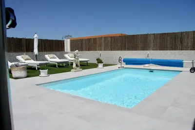 Image de Spacious, comfortable villa with private pool.