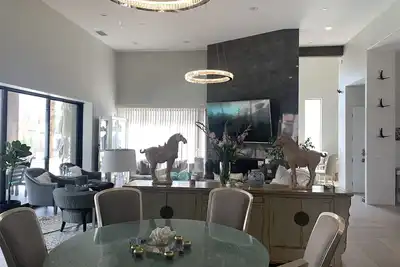Image de Designer High End Indian Wells Country Club Private Home