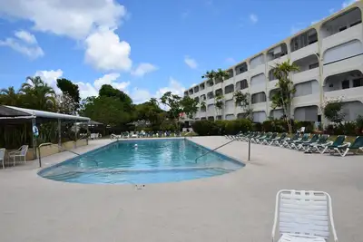 Image de 1 Bedroom flat, Air. Cond, Swimming Pool, 10 minutes from Beach