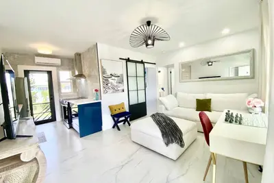Image de Winterhaven At The Carrington- 2 Bedroom 1 Bath Apartment-50% off Monthly rental