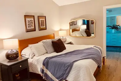 Image de 4-br Arcadia lite ranch home - foodie's paradise!