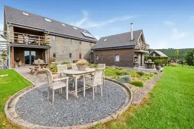 Image de Appartement à Houffalize avec vue sur collines