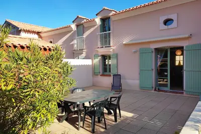 Image de Maison avec piscine chauffée, à 500m de la plage et proche forêt - Terrasse, vélos inclus