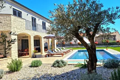 Image de Maison de vacances Foli pour 7 - 8 personnes avec 4 chambres à coucher - Maison de vacances