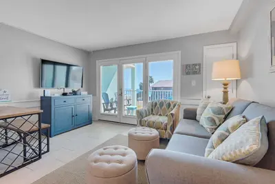 Image de ⭐Private Beach Access-Water Views-Complex Pool-Gulfview I 216- Just Beachy⭐