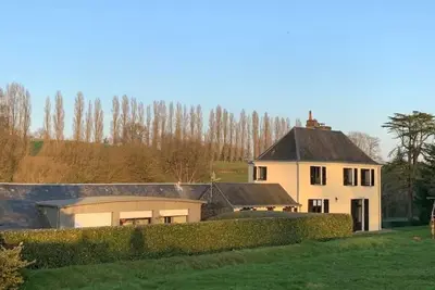 Image de 6 people / quiet house swimming pool / 10mn circuit 24h