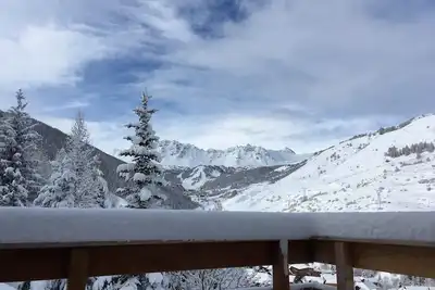 Image de Chalet sur les hauts de Ste Marie - vue imprenable