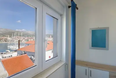 Image de Cozy spacious 2 floor apartment  with a view on old town waterfront