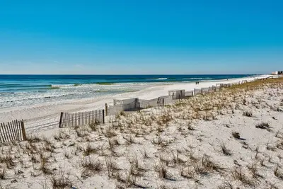 Image de Renovated Studio - Sandpiper Cove #8129 with Private Beach 3 min walk away