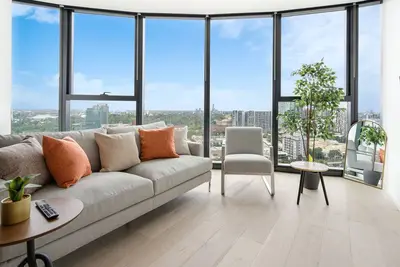 Image de Glamorous 3 bedder Southbank home#2 Free parking