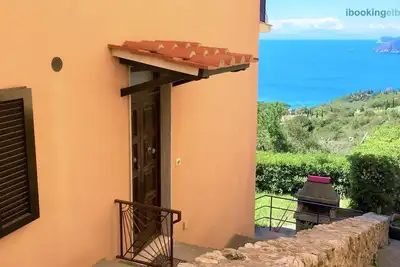 Image de Casa Deni - Capoliveri Large apartment with spectacular views of the sea and the village