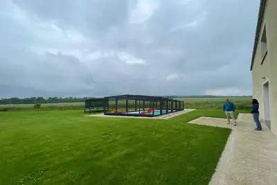 Image de Grand gite de 15 personnes avec piscine