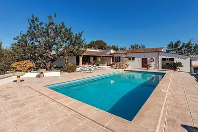 Image de Attractive Family Villa, A/C, Private Pool, Fantastic Views 10 mins to Ancient Towns & Sandy Beaches