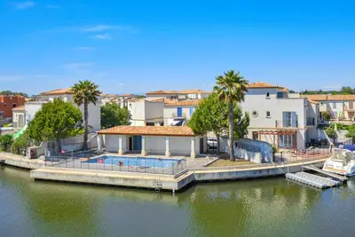 Image de Maison cosy à Aigues-Mortes avec WiFi