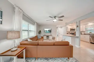 Image de Sunroom | Master King | Games | 3. 4 Miles to Irb