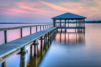 Image de Lakefront updated home on Lake Palestine near Tyler Tx
