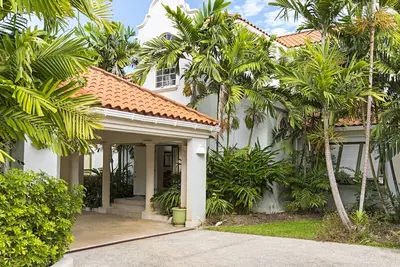 Image de Magnolia, Sandy Lane by Fantasia Villas