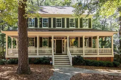 Image de Wonderful Reynolds Lake Oconee Cottage! 3 bed\/2. 5 bath, Lake, Pool, Tennis, Golf