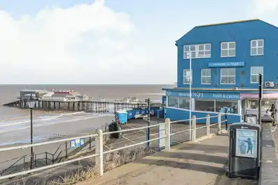 Image de Luxury apartments with sea and pier views, right in the heart of North Norfolk.