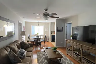 Image de Downtown-walk to Main st Blowing Rock-2nd floor/pets<35lb/close to skiing