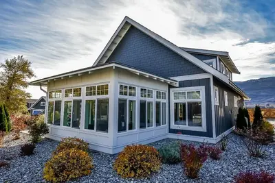 Image de 5 star rated, Family Friendly, mid meadow, close to pool/park - 4 bed, 2. 5 bath
