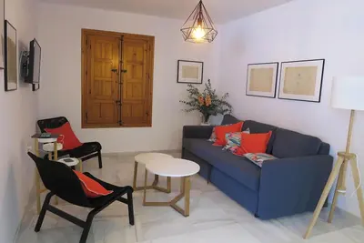 Image de Appartement (2 ch. ), proche centre historique avec terrasse sur le toit et Wi-Fi.