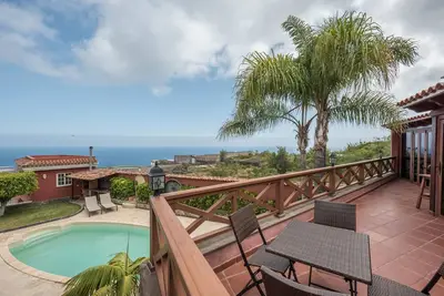 Image de Villa Gardel Casa Mango : vue mer, piscine, Wi-Fi à Icod de los Vinos