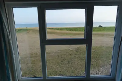 Image de Spacious apartment for 2 with sea view in the Teichhof on Fehmarn