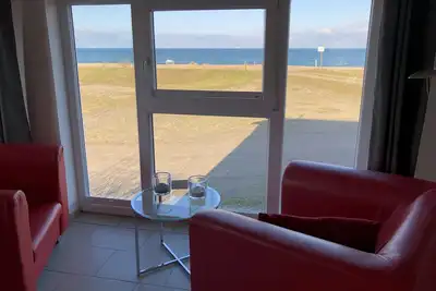 Image de Sea view, separate kitchen, wood-burning stove in the pond courtyard