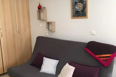 Image de Your studio10 minutes to the famous Forville Market and to the beach!