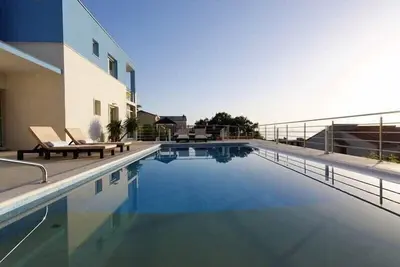 Image de Magnificent Villa On Coast Line With Indoor Gym