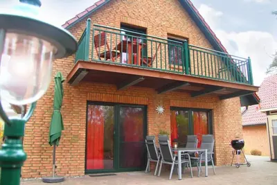 Image de H2 - Beautiful vacation home for the whole family directly on the Mueritz