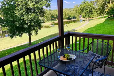 Image de Premier Point Royale Condo on Taneycomo-golf/pool