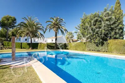 Image de Hola from Helios! (As featured on the Tv show 'A Place in the Sun')