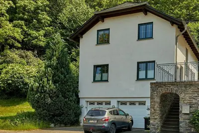 Image de House on the Moselle