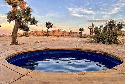 Image de haeven: 5 acres, wild nature, plunge tubs, yoga studio, sauna +
