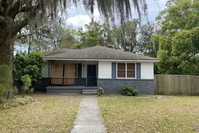 Image de Beautiful bungalow 10 min to downtown 25 min to Tybee.