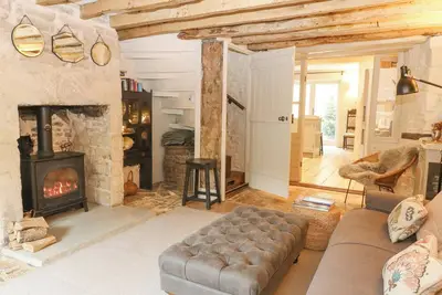 Image de The Snug No 35 West End, pet friendly in Minchinhampton