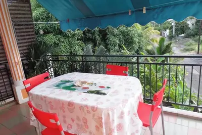 Image de Homerez - Maison cosy avec piscine à Flic en Flac