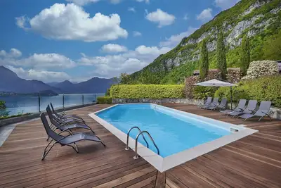 Image de Villa \"Diamante\" proche du lac avec vue sur montagne, piscine partagée et Wi-Fi