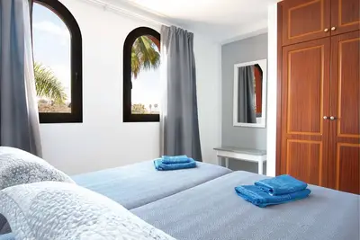 Image de 2 bedroom apartment