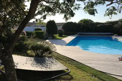 Image de Large atypical house in the town center near the market, 5 minutes of beach