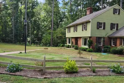 Image de Great home on 5 acres less than 8 miles from Augusta National