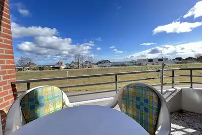 Image de Close to the beach. . . directly behind the dike! - House on the dike